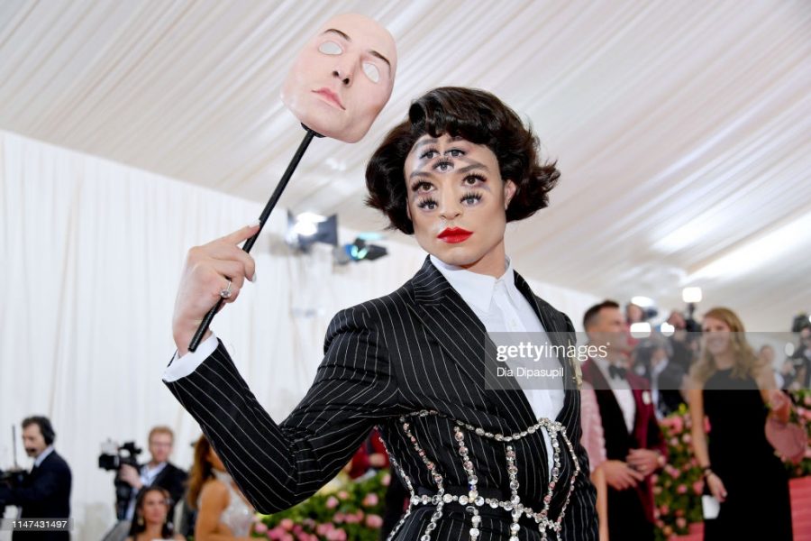 Ezra Miller took a risk with this theatrical optical-illusion eyeball makeup and custom tailored Old-Hollywood Saint Laurent suit, and he did not disappoint. This is so unique and perfectly on brand for the Met, unequivocally standing out in the sea of mundane outfits. Everything about this look is alluringly chic and just the right amount of extra --- I love it. 9/10. (Photo by Dia Dipasupil/FilmMagic)