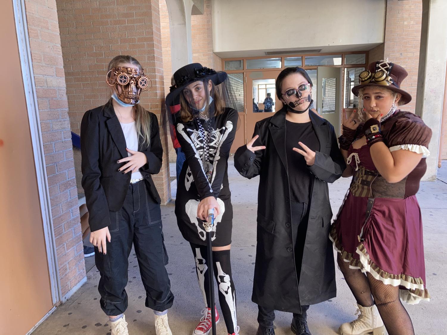 Spooktacular+Sahuaro+Students+Dress+Up+for+Halloween