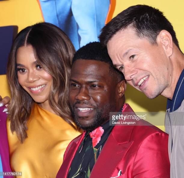 LOS ANGELES, CALIFORNIA - AUGUST 23: (L-R) Regina Hall, Kevin Hart and Mark Wahlberg attend the Los Angeles premiere of Netflixs Me Time at Regency Village Theatre on August 23, 2022 in Los Angeles, California. (Photo by David Livingston/Getty Images)